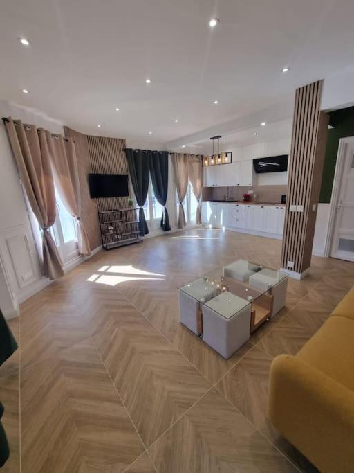 Location Appartement Beauvais Exterior foto